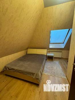 Коттедж 220м², 3-этажный, на длительный срок, 