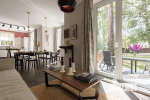 Дом 253м², 2-этажный, на длительный срок, 