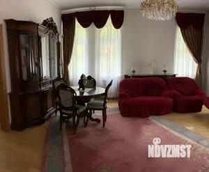Коттедж 350м², 3-этажный, на длительный срок, 
