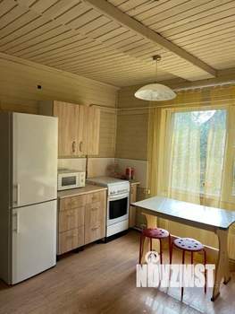 Дом 180м², 2-этажный, на длительный срок, 