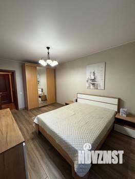 Коттедж 220м², 3-этажный, на длительный срок, 