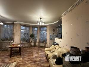 Дом 250м², 3-этажный, на длительный срок, 