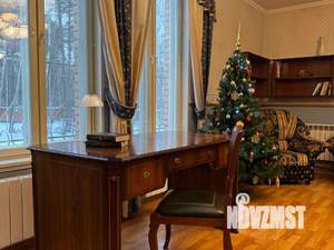 Дом 300м², 2-этажный, посуточно, 