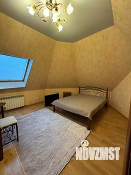 Коттедж 220м², 3-этажный, на длительный срок, 