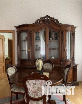 Коттедж 350м², 3-этажный, на длительный срок, 