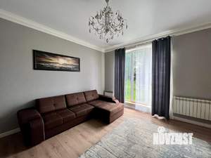 Дом 210м², 2-этажный, на длительный срок, 