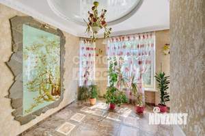 Дом 200м², 3-этажный, на длительный срок, 