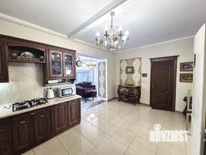 Дом 380м², 3-этажный, на длительный срок, 