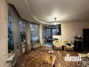 Дом 250м², 3-этажный, на длительный срок, 