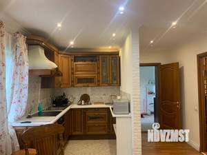 Дом 120м², 2-этажный, на длительный срок, 