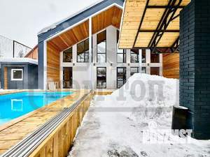 Дом 200м², 2-этажный, посуточно, 