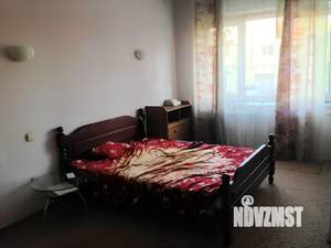 Дом 230м², 2-этажный, на длительный срок, 