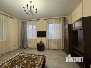 Дом 90м², 2-этажный, на длительный срок, 