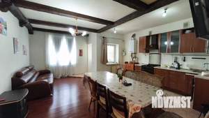 Таунхаус 165м², 2-этажный, на длительный срок, 