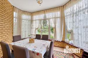 Дом 200м², 3-этажный, на длительный срок, 
