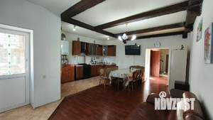 Таунхаус 165м², 2-этажный, на длительный срок, 