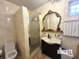 Дом 380м², 3-этажный, на длительный срок, 