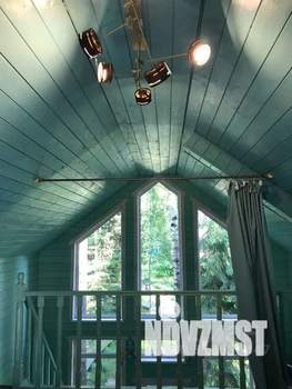 Дом 55м&sup2;, 2-этажный, посуточно, 