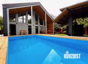 Дом 190м², 2-этажный, посуточно, 