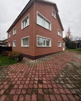 Дом 140м², 3-этажный, на длительный срок, 