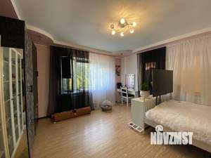 Дом 230м², 2-этажный, участок 8 сот.  