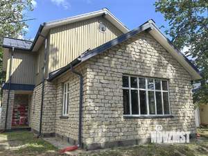 Коттедж 295м², 2-этажный, участок 10 сот.  