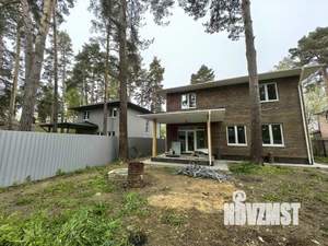 Дом 220м², 2-этажный, участок 7 сот.  