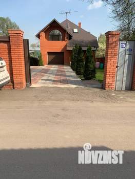 Дом 322м², 3-этажный, участок 10 сот.  