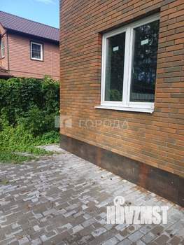 Дом 220м², 2-этажный, участок 7 сот.  