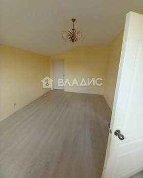 Дом 345м², 2-этажный, участок 13 сот.  