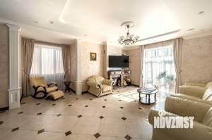 Коттедж 538м&sup2;, 3-этажный, участок 12 сот.  