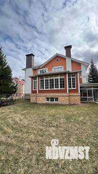 Коттедж 630м², 3-этажный, участок 11 сот.  