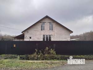 Дом 140м², 2-этажный, участок 25 сот.  