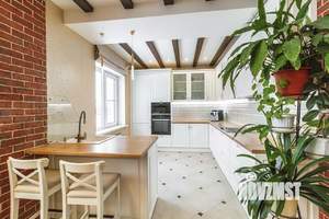 Дом 196м&sup2;, 2-этажный, участок 10 сот.  