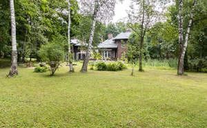 Дом 438м², 2-этажный, участок 120 сот.  