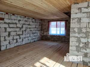 Дом 220м², 2-этажный, участок 10 сот.  