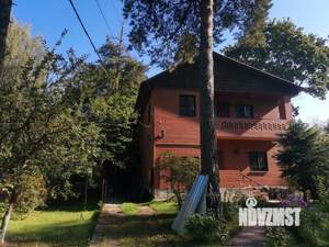 Коттедж 360м&sup2;, 3-этажный, участок 13 сот.  