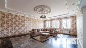 Дом 288м², 2-этажный, участок 19 сот.  