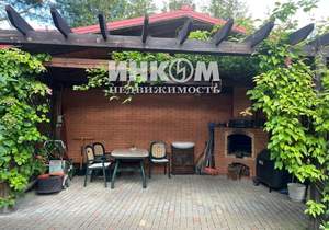 Дом 250м², 2-этажный, участок 12 сот.  