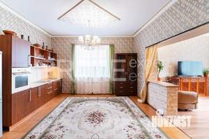 Дом 150м², 2-этажный, участок 10 сот.  