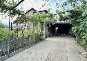 Дом 194м², 2-этажный, участок 15 сот.  