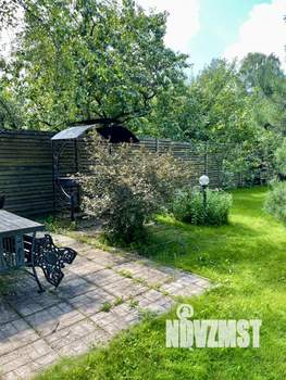 Дом 327м², 3-этажный, участок 10 сот.  