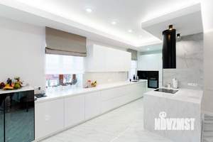 Дом 190м², 2-этажный, участок 6 сот.  