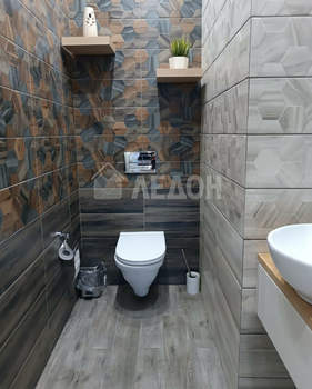 Дом 398м², 2-этажный, участок 16 сот.  