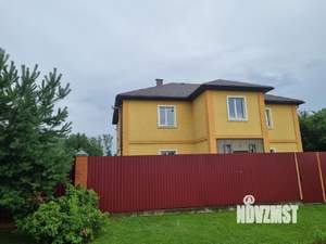 Дом 272м², 2-этажный, участок 4 сот.  