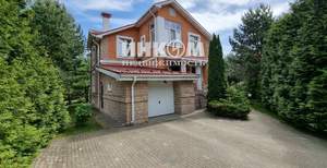 Дом 250м², 2-этажный, участок 12 сот.  