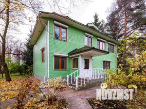 Дом 350м², 3-этажный, участок 40 сот.  