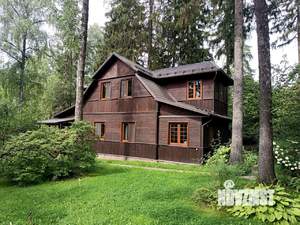 Дом 230м², 2-этажный, участок 25 сот.  