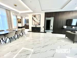 Дом 555м², 2-этажный, участок 13 сот.  