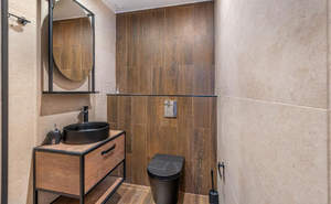 Дом 200м², 2-этажный, участок 8 сот.  